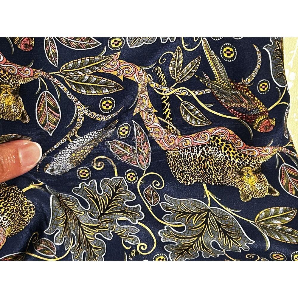 J.Crew Silk Blouse Womens 2 Blue Botanical Cheetah Print Button Front - Picture 8 of 8